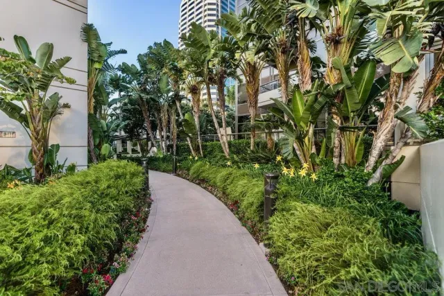 $1,295,000 | 700 West E Street, Unit 2404, San Diego, CA 92101