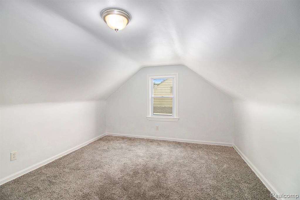 6660 Pelham Road Taylor, MI 48180 - Photo 15 of 19