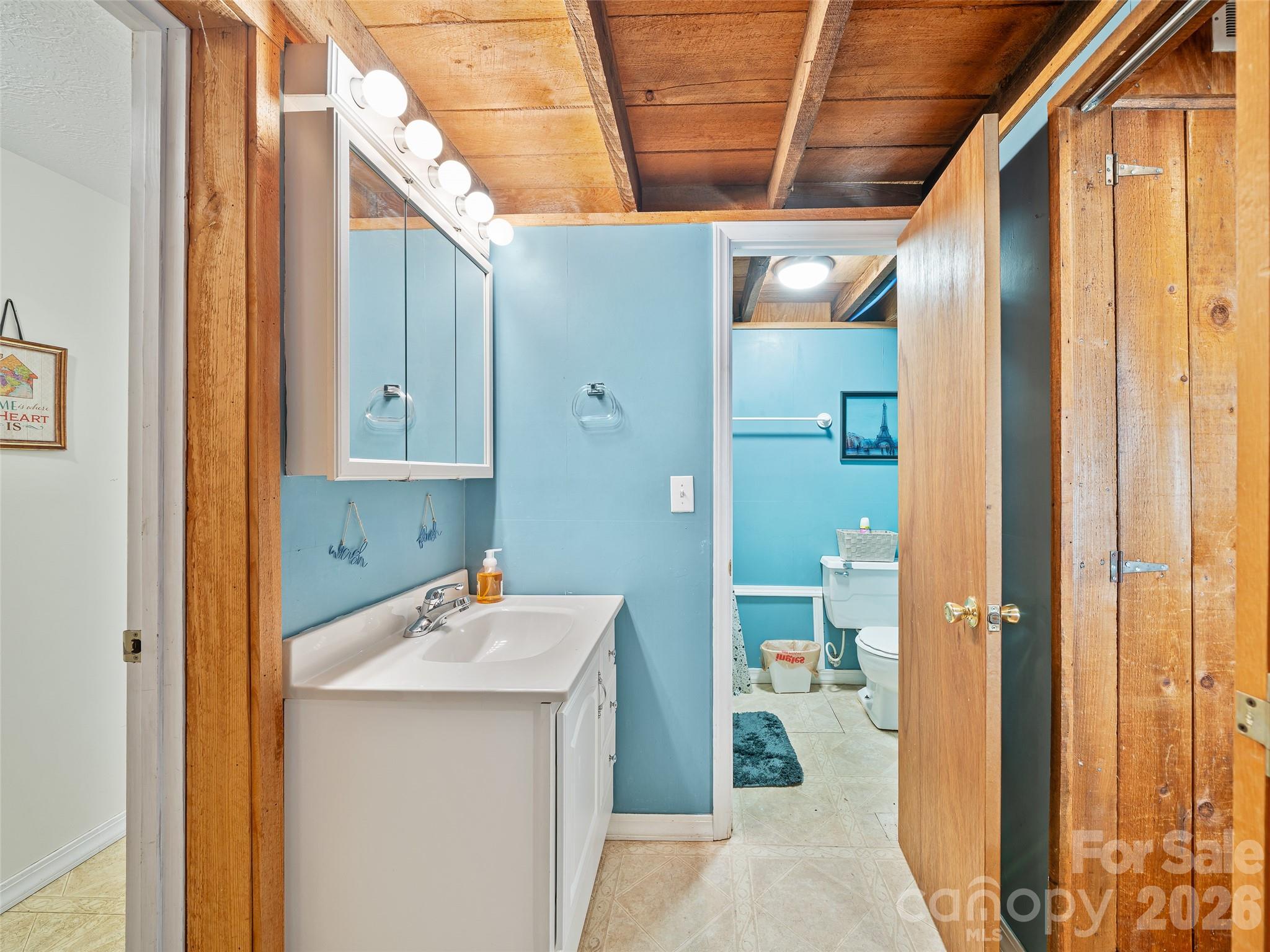 137 Mountain Farm Road Burnsville, NC 28714 - Photo 11 of 30
