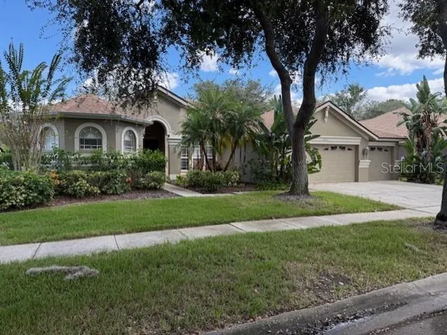 $4,000 | 5955 Jaegerglen Drive, Lithia, FL 33547