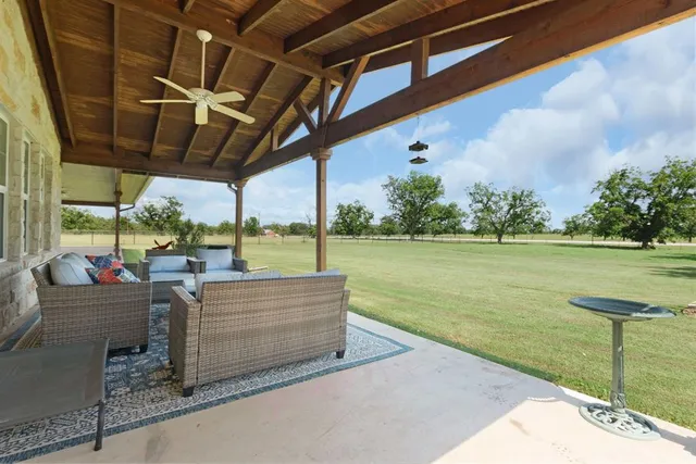 $599,999 | 10292 U.S. Highway 190, Lometa, TX 76853
