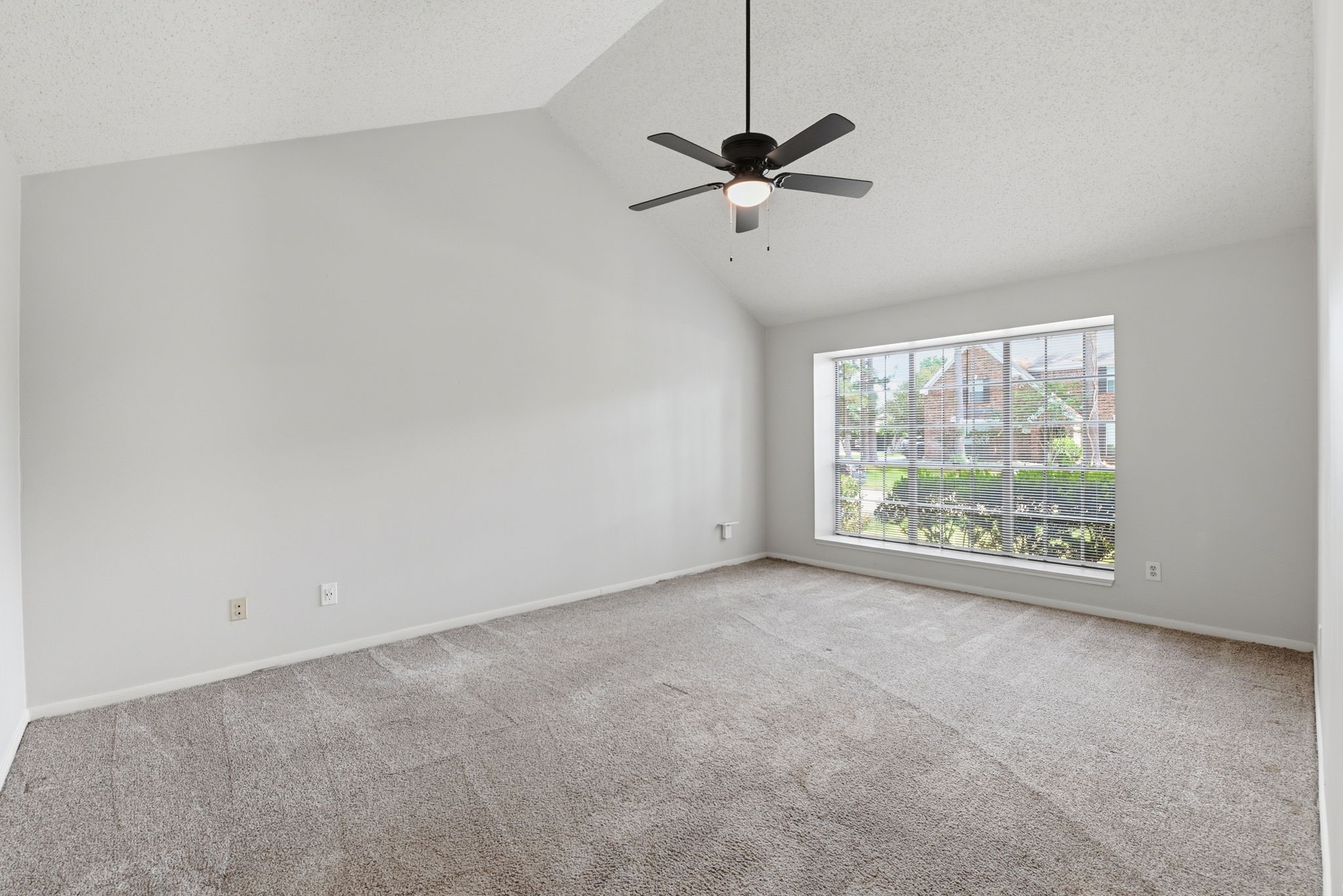 2726 Alderleaf Place Spring, TX 77388 - Photo 18 of 36 High Ceilings is the Primary suite Downstairs!