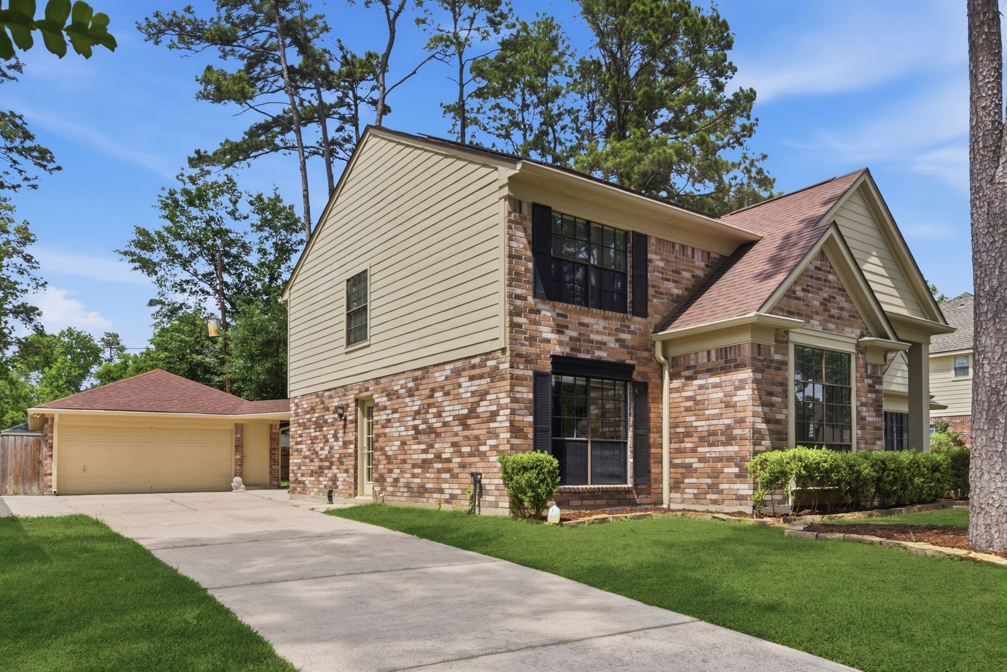 2726 Alderleaf Place Spring, TX 77388 - Photo 2 of 36 Situated on a Quiet Culdesac street