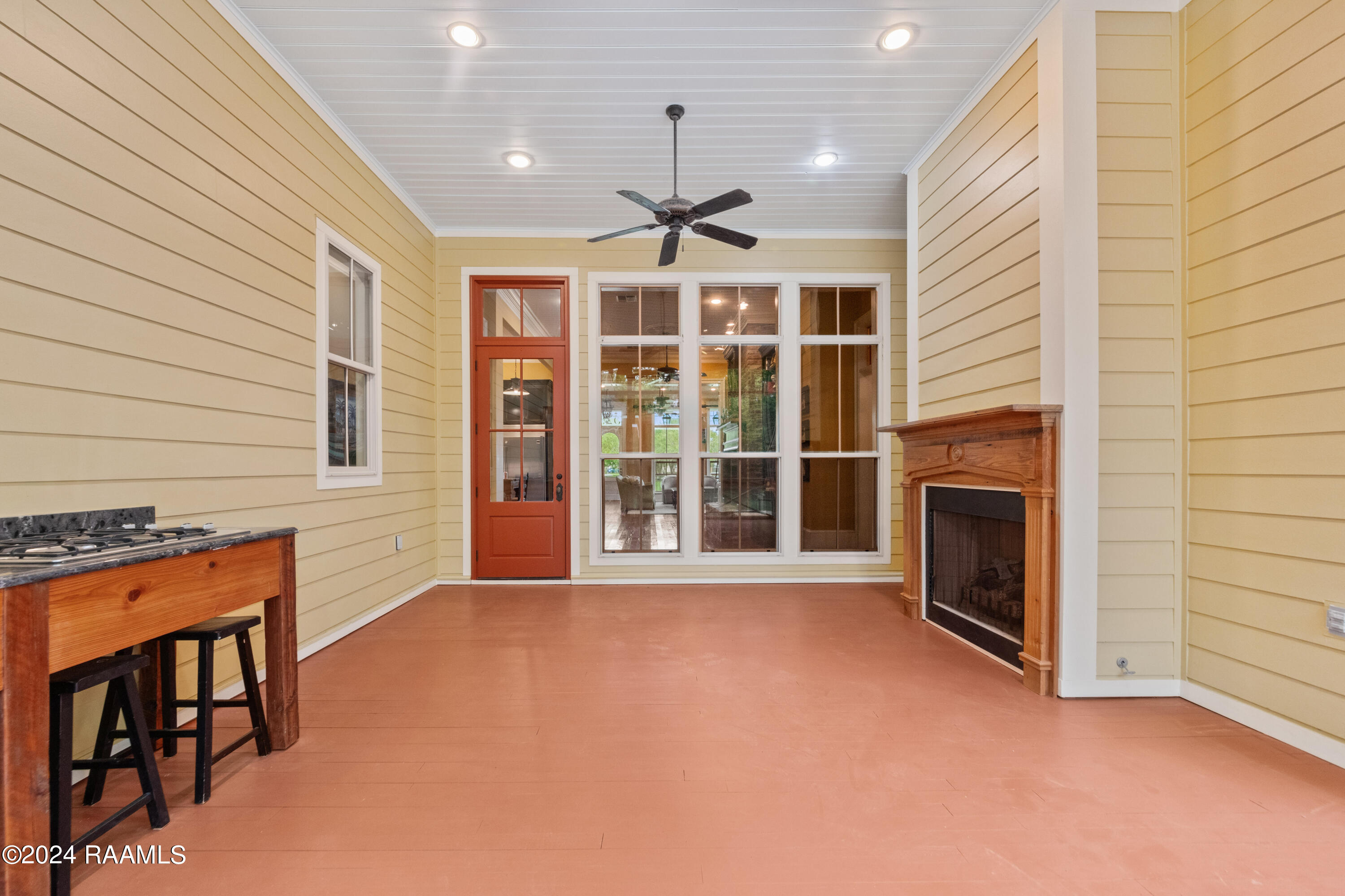 529 Rue La Belle Breaux Bridge, LA 70517 - Photo 16 of 50 529RueLaBelle-54