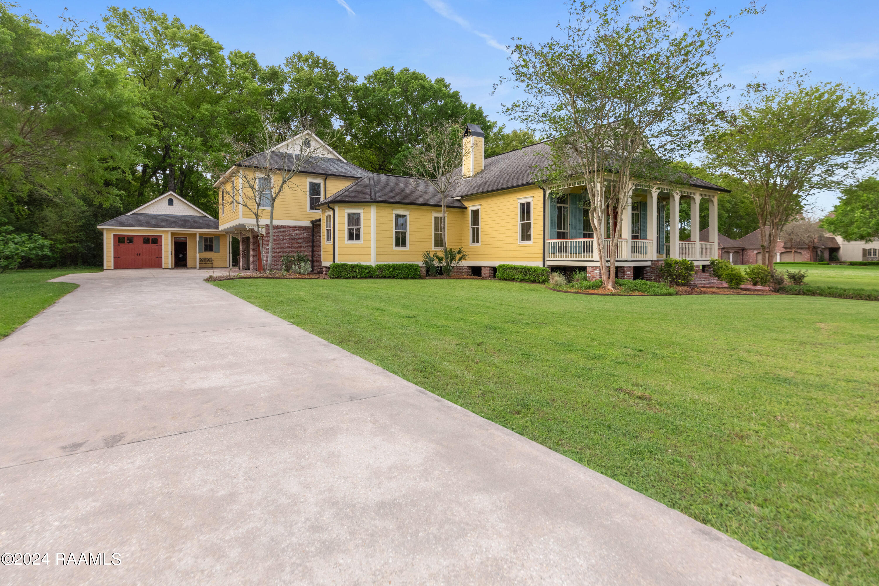 529 Rue La Belle Breaux Bridge, LA 70517 - Photo 6 of 50 529RueLaBelle-5