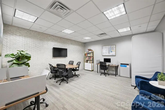 $349,500 | 210 North Church Street, Unit 1506, Charlotte, NC 28202