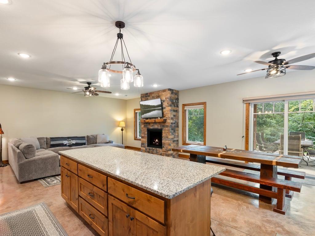 9197 Weavers Point Road Breezy Point, MN 56472 - Photo 9 of 40 Gallery Image 9