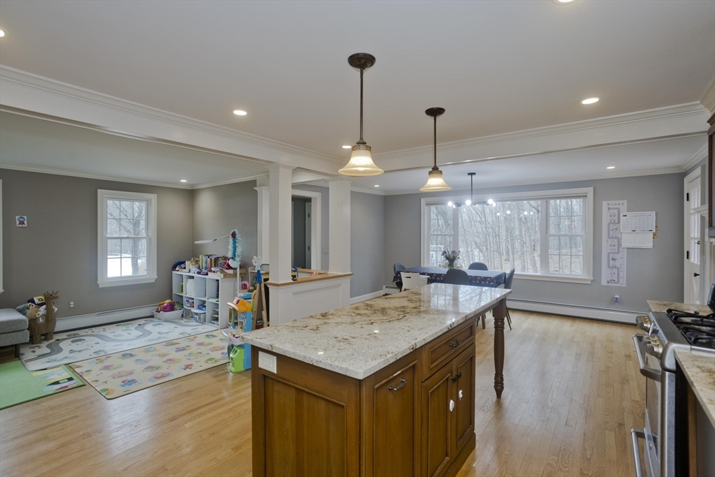 233 Franklin Road Longmeadow, MA 01106 - Photo 20 of 37