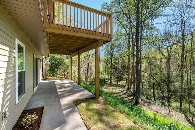 $395,000 | 3064 Woodale Circle, Seneca, SC 29678