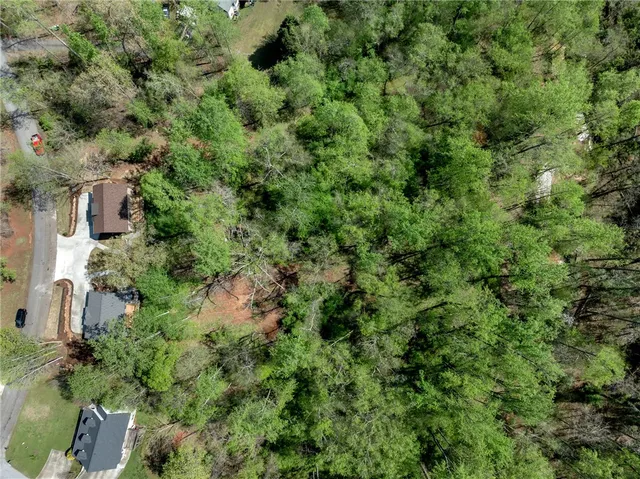 $395,000 | 3064 Woodale Circle, Seneca, SC 29678