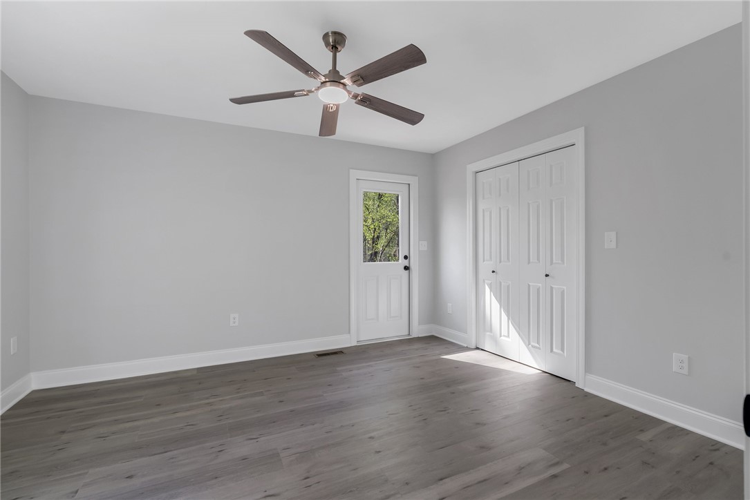 3064 Woodale Circle Seneca, SC 29678 - Photo 10 of 34 Master Bedroom