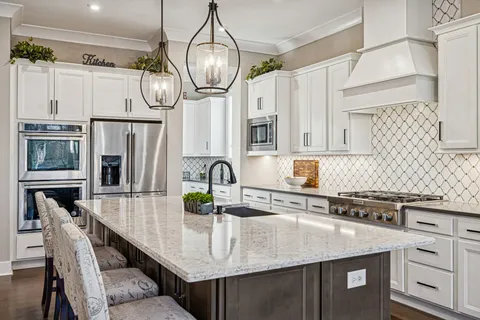 $1,325,000 | 2026 Conductor Lane, Thompson's Station, TN 37179