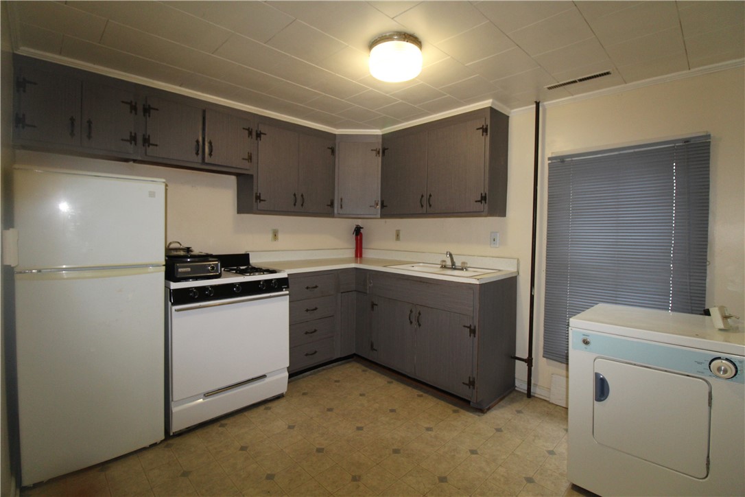 59 Griffith Street Corning, NY 14830 - Photo 16 of 25 Kitchen 2nd floor