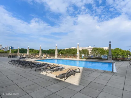 $509,000 | 233 East 13th Street, Unit 1209, Chicago, IL 60605