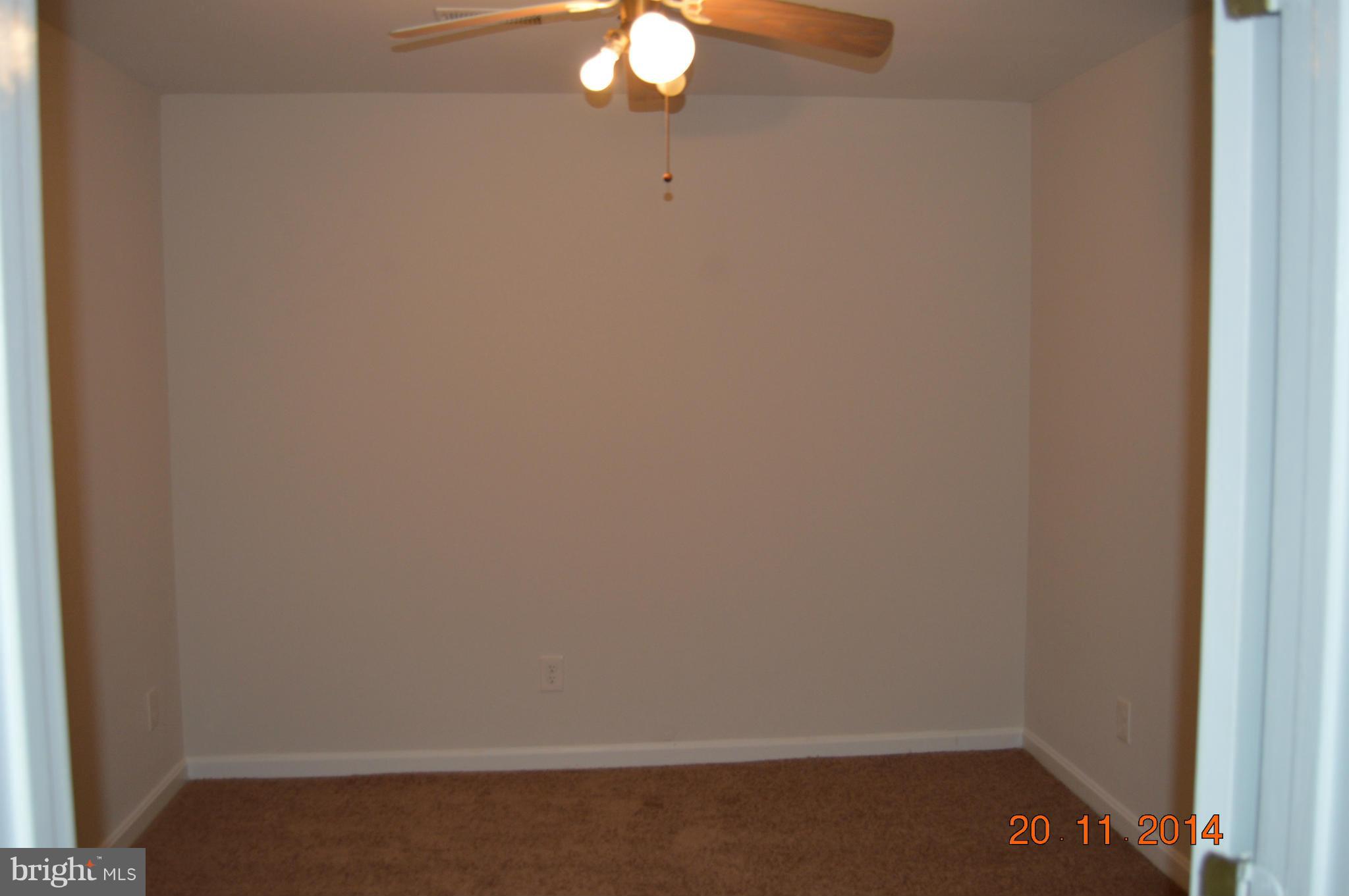 2227 Shore Drive Edgewater, MD 21037 - Photo 23 of 24 Bedroom
