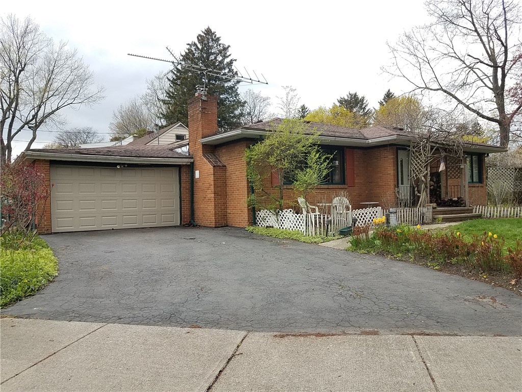 117 Longcroft Road Irondequoit, NY 14609 - Photo 1 of 1 Gallery Image 1