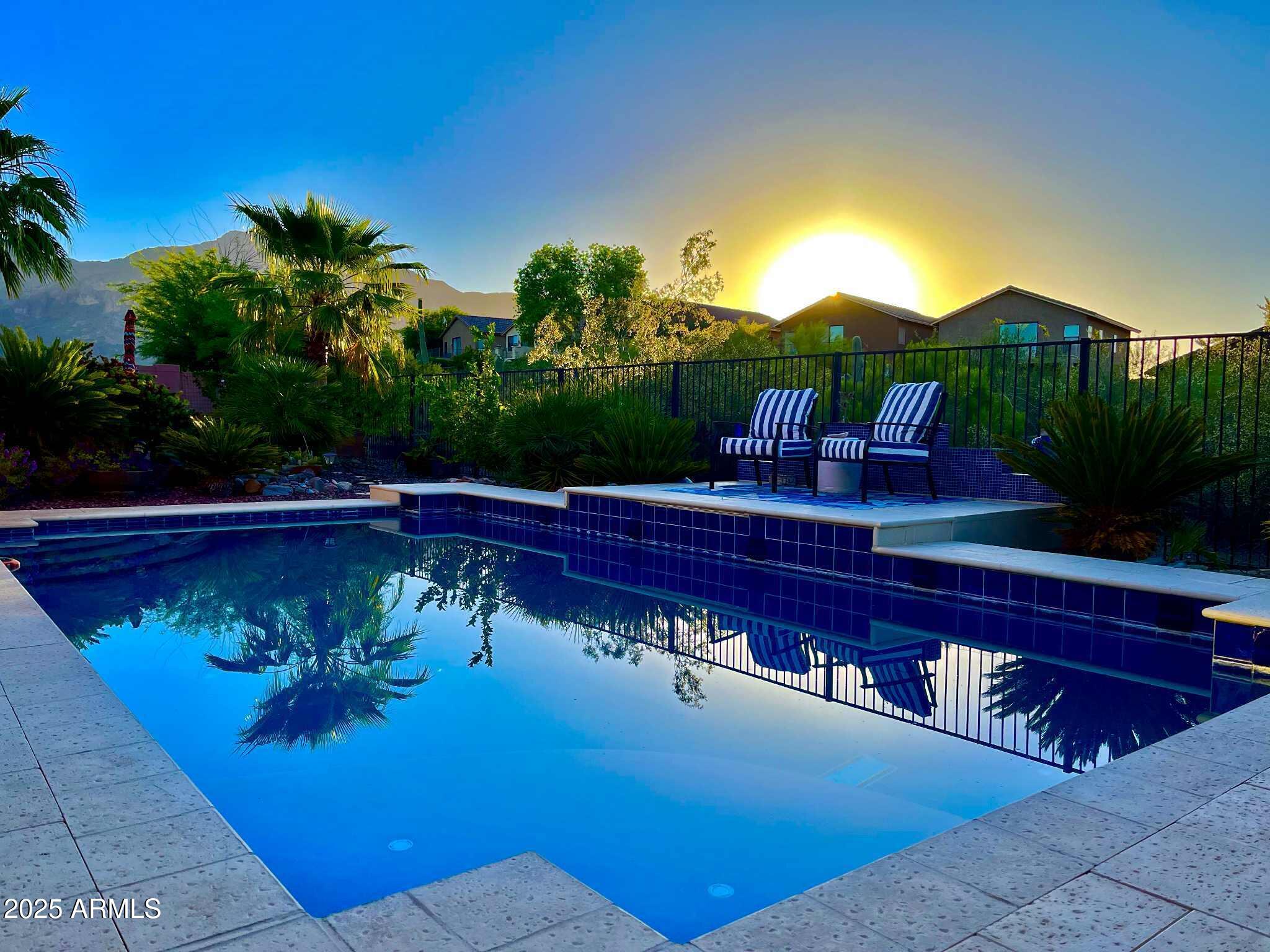 a view of a yard with a patio