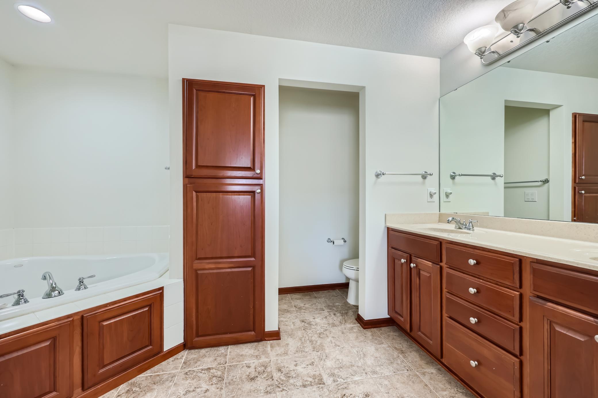 1595 Fox Hunt Way Victoria, MN 55386 - Photo 16 of 36