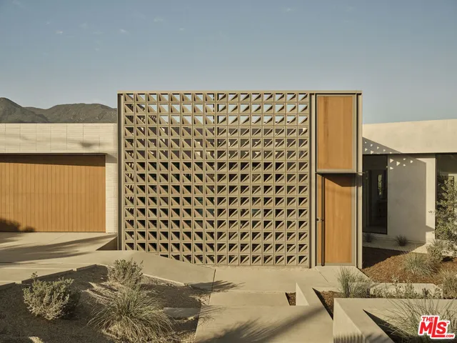 $5,795,000 | 5684 Calpine Drive, Malibu, CA 90265