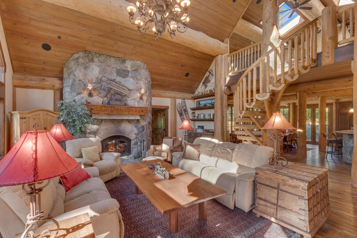 5048 River Road Truckee, CA 96161 - Photo 4 of 16 Gallery Image 4