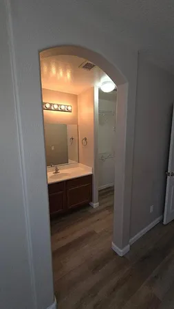 $1,725 | 11319 West Brittlewood Drive, Phoenix, AZ 85037