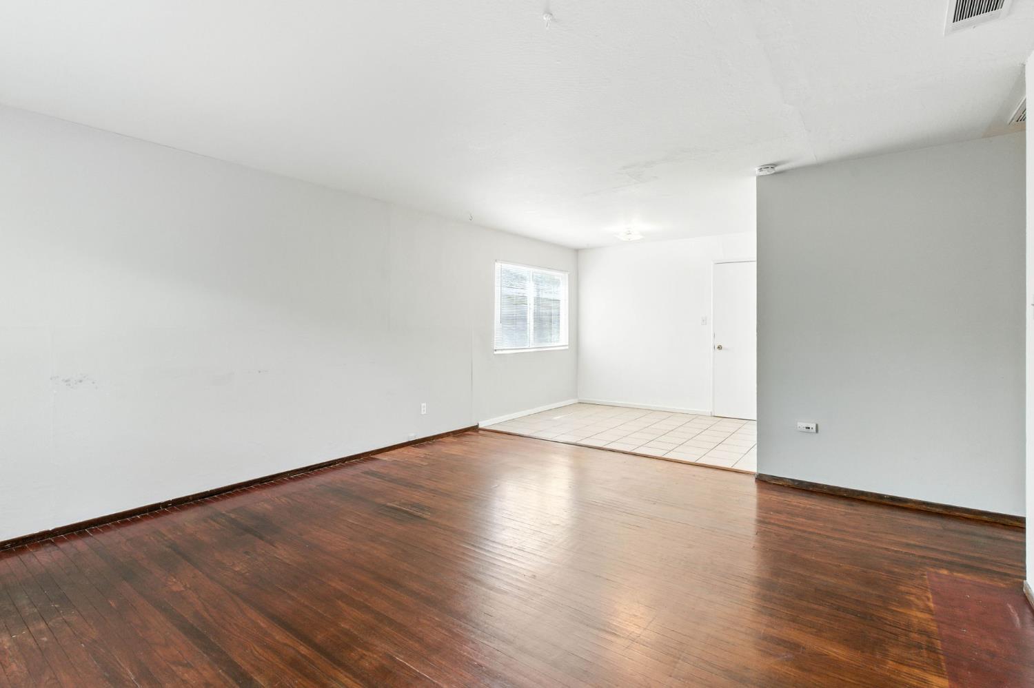 1718 Pole Line Road Davis, CA 95618 - Photo 4 of 22