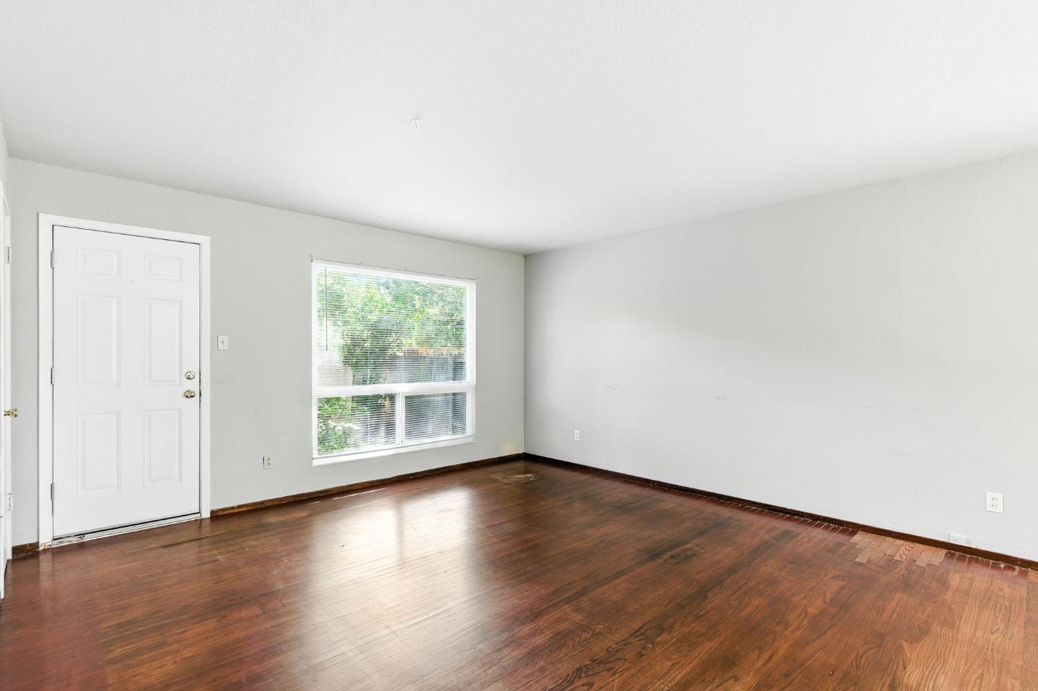 1718 Pole Line Road Davis, CA 95618 - Photo 5 of 22