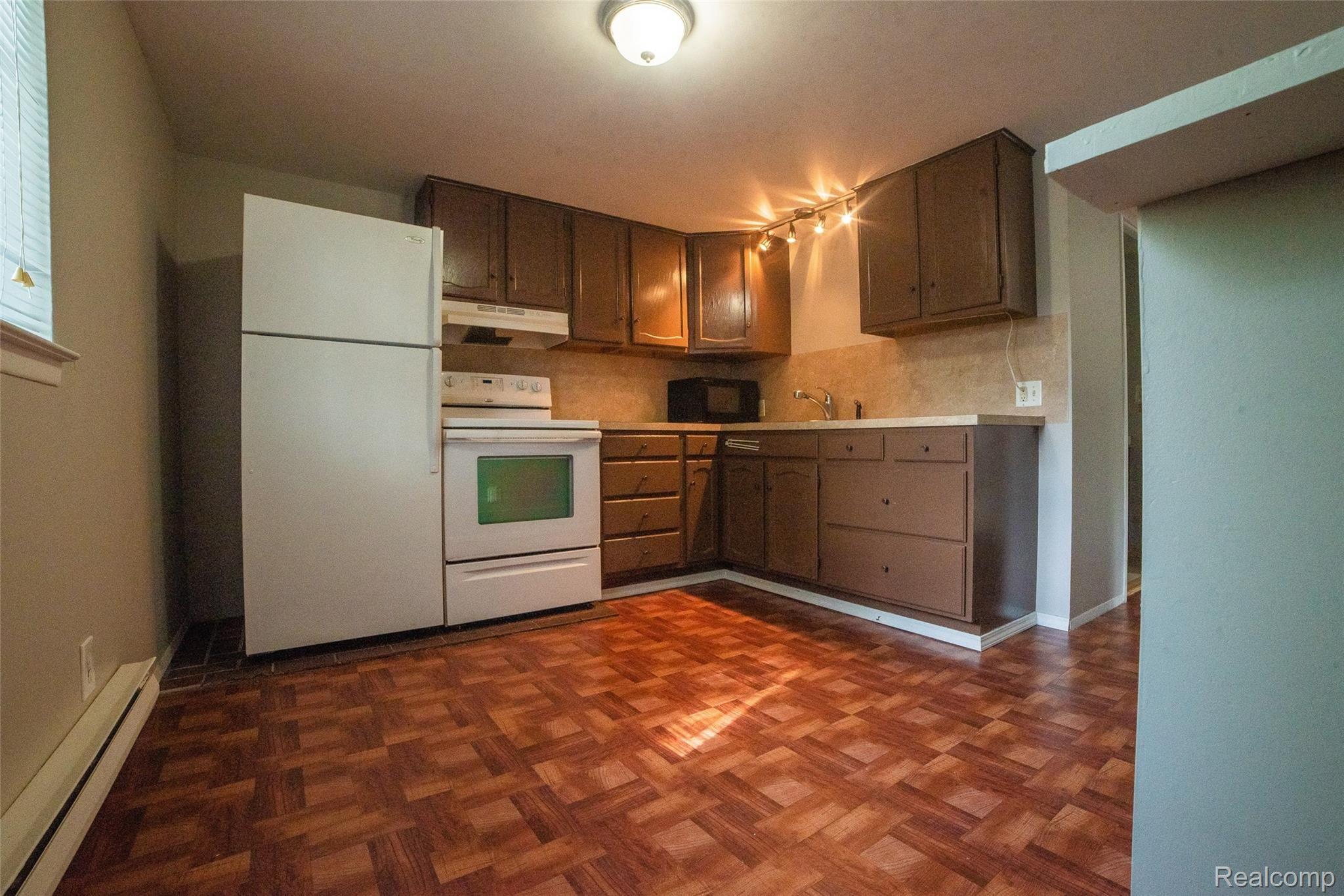 320 South Rochester Road Clawson, MI 48017 - Photo 30 of 59 30.jpg