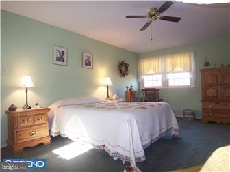764 Amsterdam Road Mount Laurel, NJ 08054 - Photo 8 of 12 Bedroom - Main