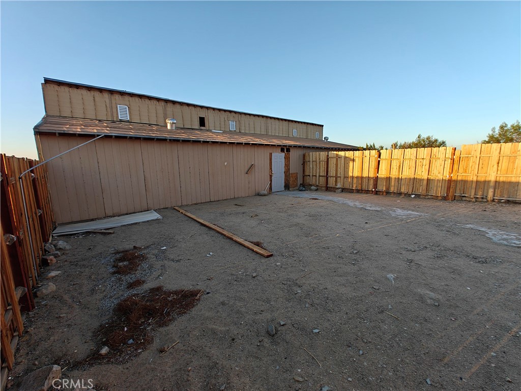 31576 Emerald Road Lucerne Valley, CA 92356 - Photo 2 of 44 a view of a terrace