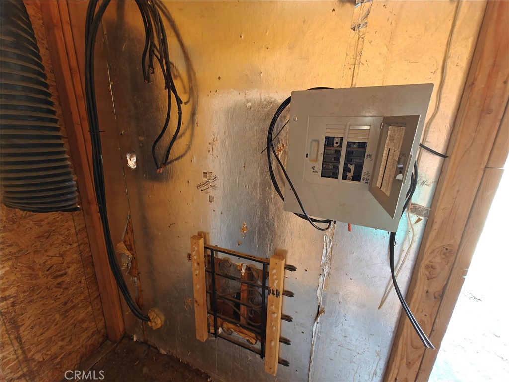 31576 Emerald Road Lucerne Valley, CA 92356 - Photo 29 of 44