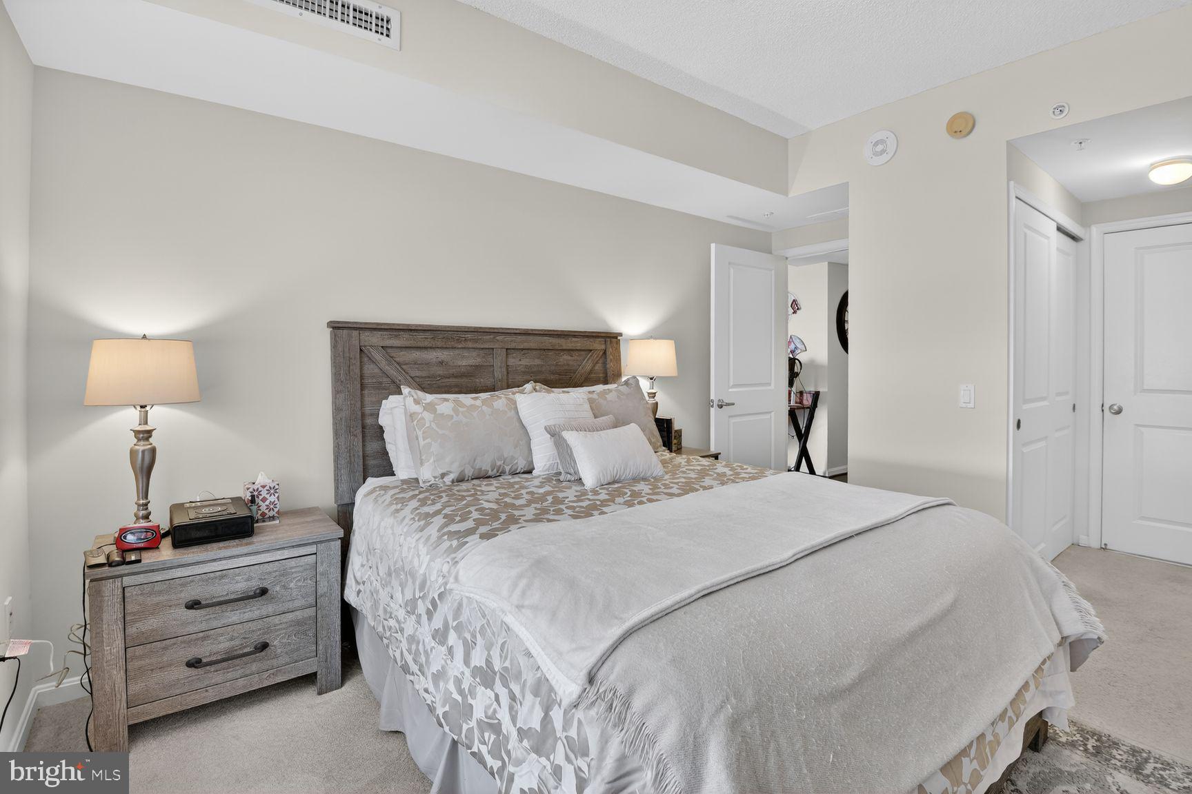 930 Wayne Avenue, Unit 907 Silver Spring, MD 20910 - Photo 18 of 54