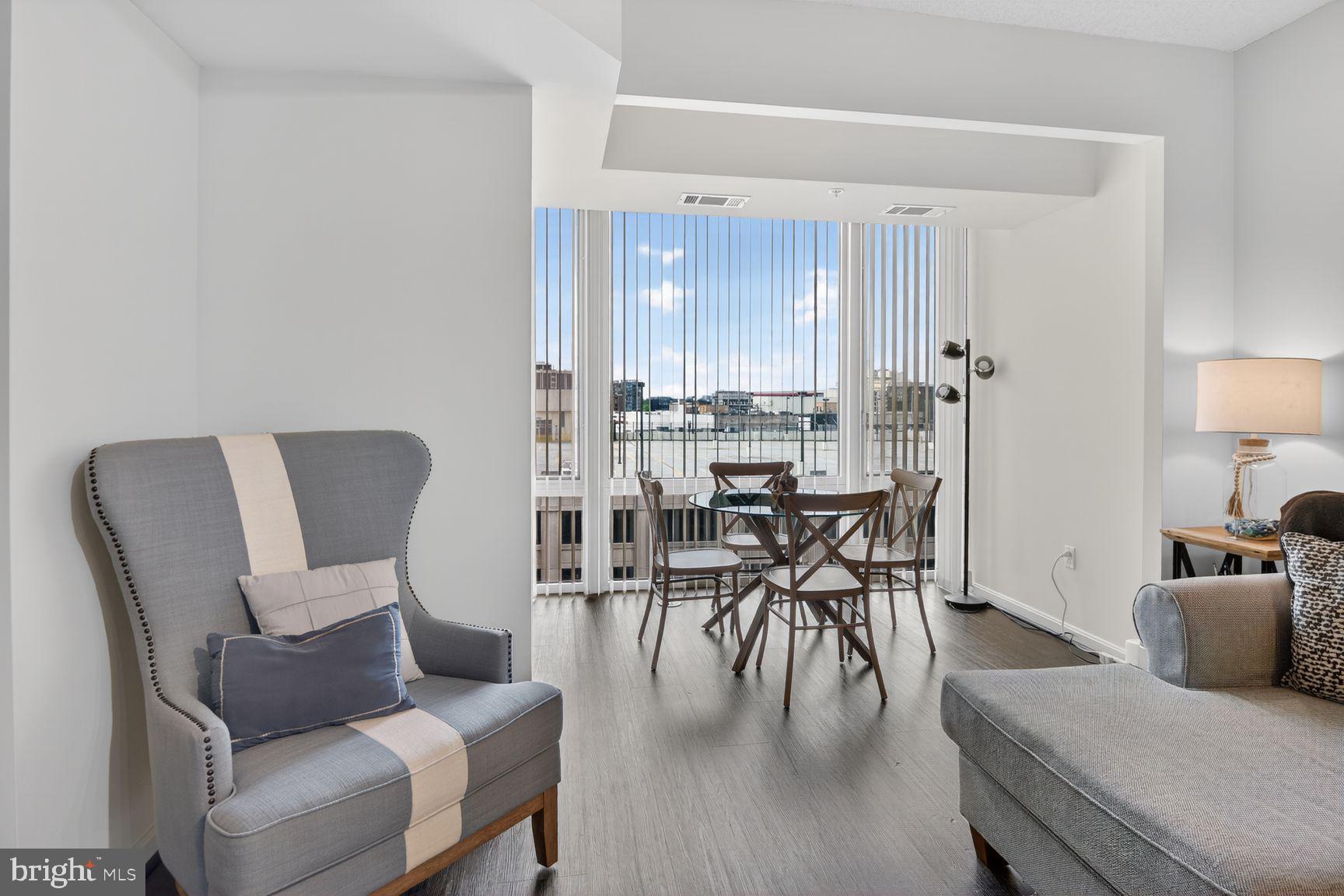 930 Wayne Avenue, Unit 907 Silver Spring, MD 20910 - Photo 5 of 54