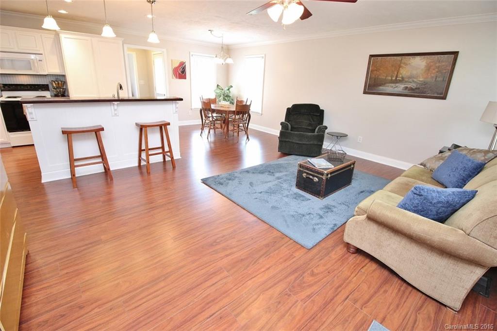 2883 Greenleaf Road Clover, SC 29710 - Photo 7 of 22