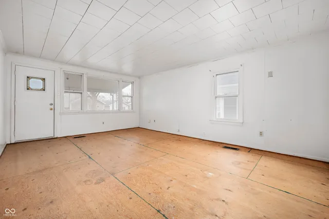 $67,900 | 2915 Central Avenue, Anderson, IN 46016