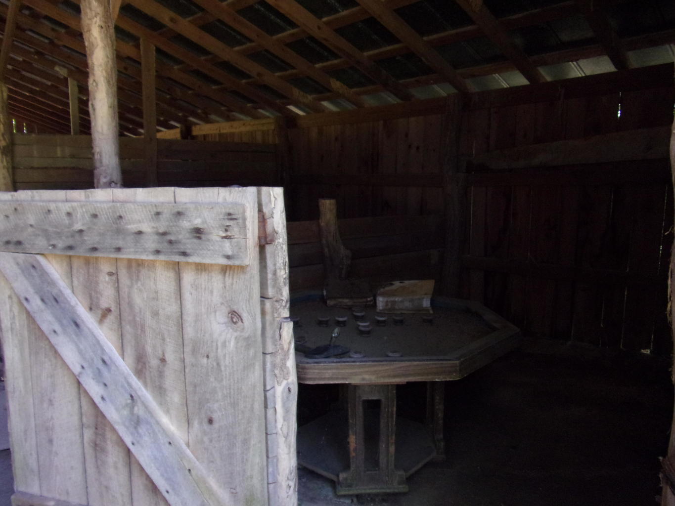 128 Bell Summers Road Pikeville, TN 37367 - Photo 5 of 36 20190830192949239063000000-o
