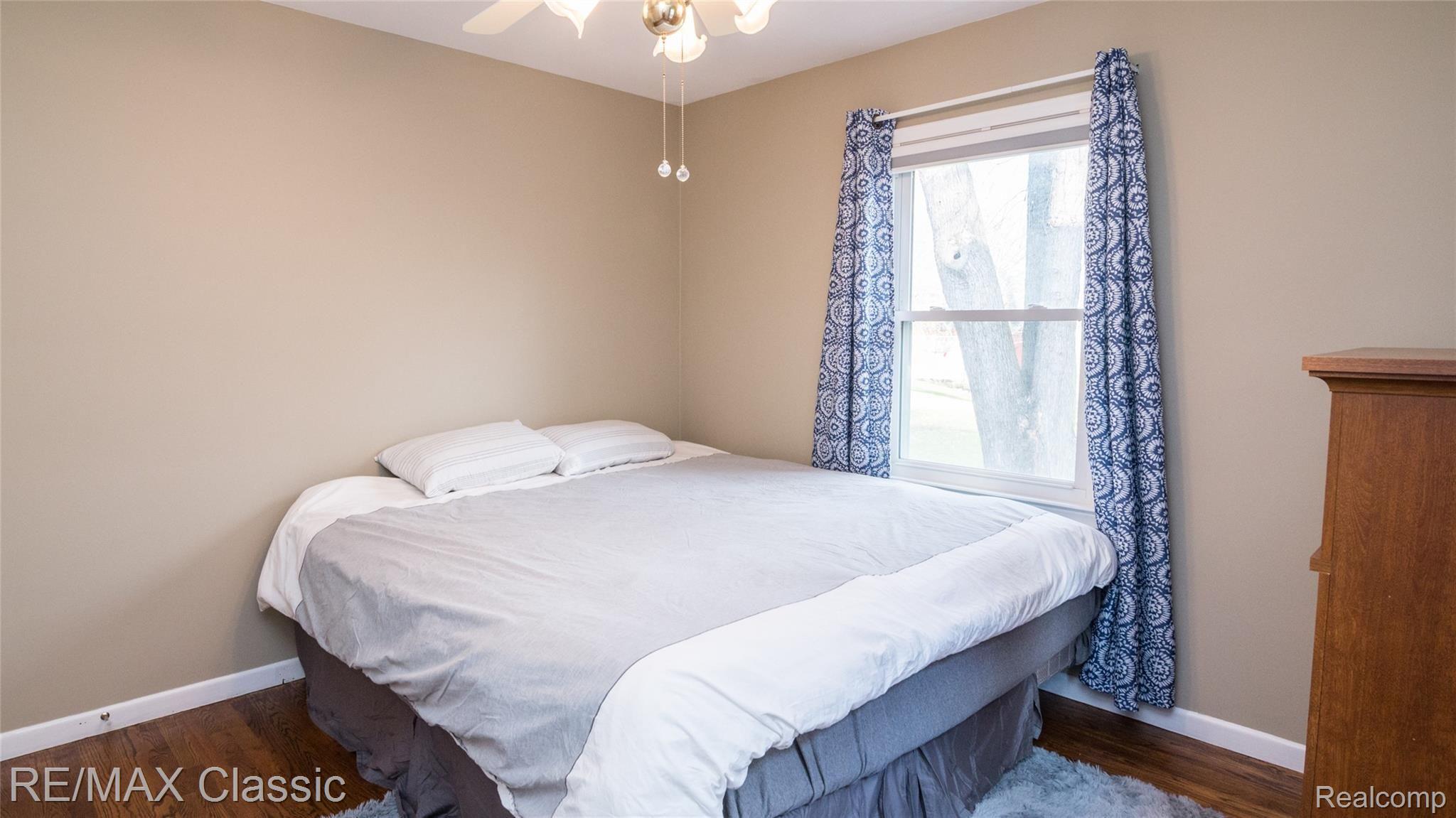 22624 Power Road Farmington, MI 48336 - Photo 28 of 43 030_17.jpg