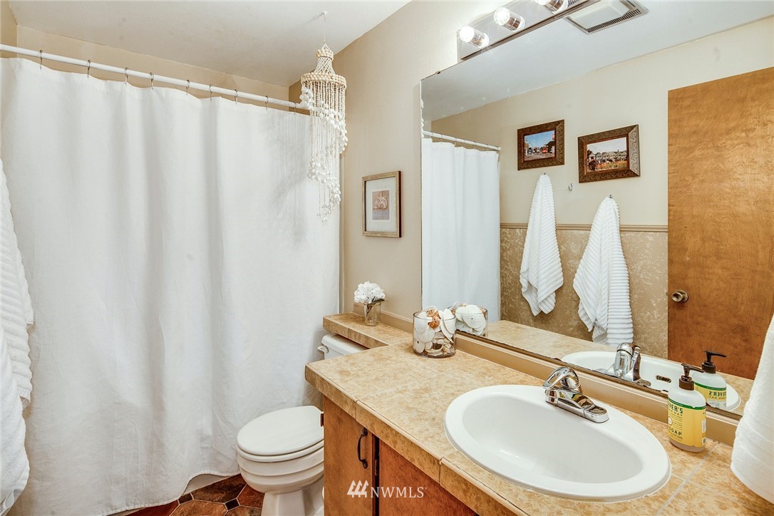14515 Southeast 139th Place Renton, WA 98059 - Photo 24 of 35 Gallery Image 24