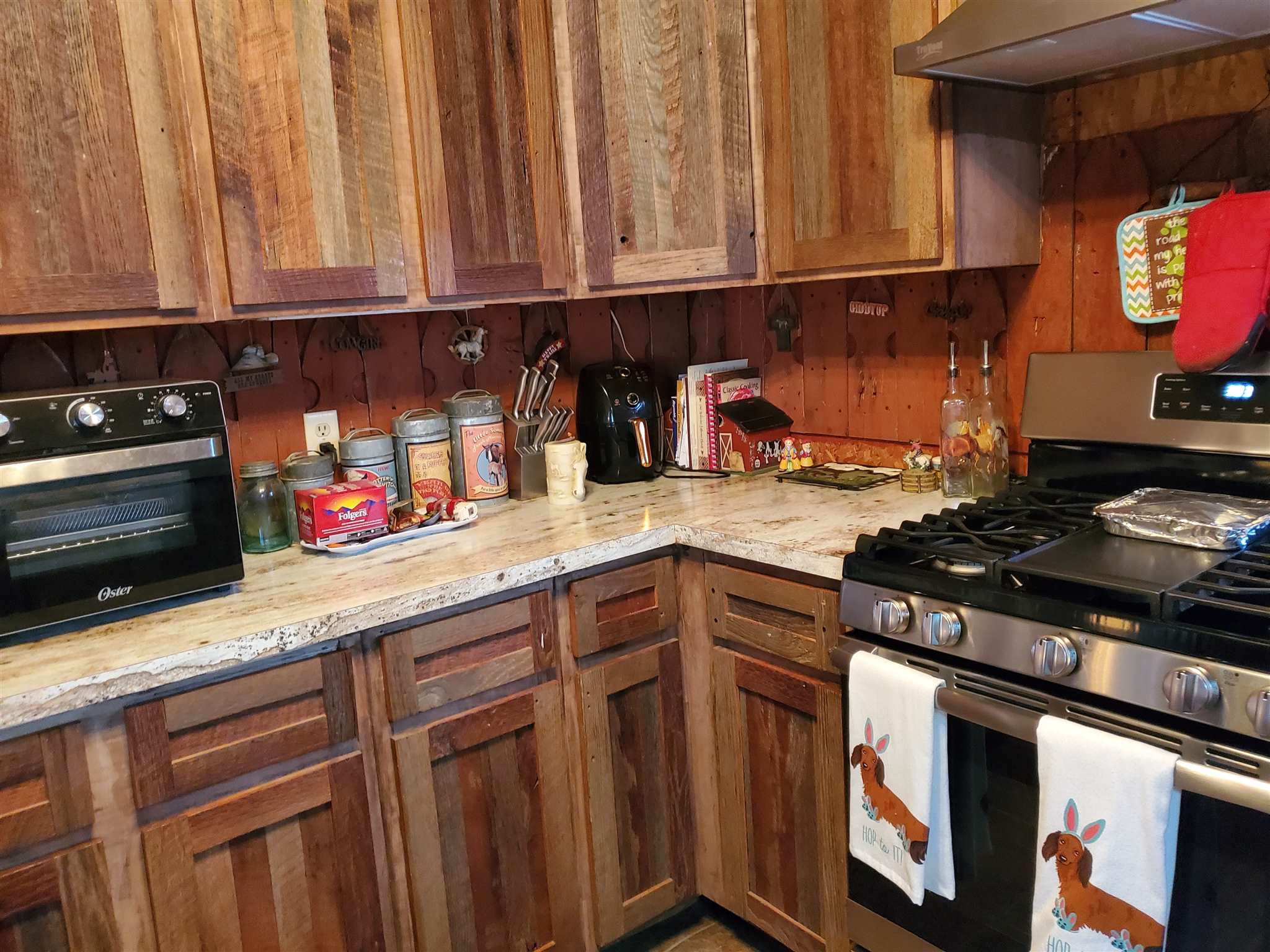 530 Beagle Road Stonefort, IL 62987 - Photo 12 of 39