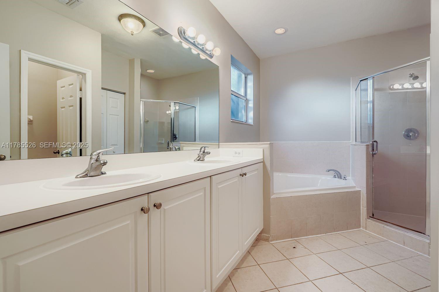146 Northeast 36th Terrace Homestead, FL 33033 - Photo 20 of 37