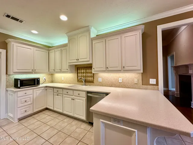 $430,000 | 105 Glen Auburn Drive, Clinton, MS 39056