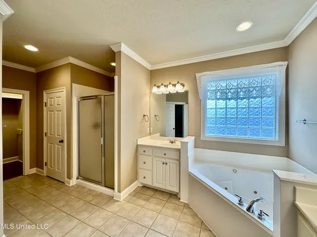 $430,000 | 105 Glen Auburn Drive, Clinton, MS 39056