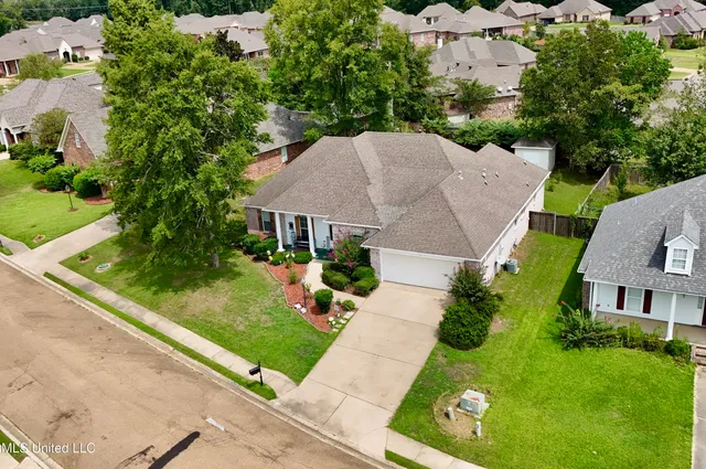 $430,000 | 105 Glen Auburn Drive, Clinton, MS 39056