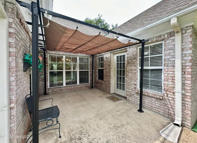 $430,000 | 105 Glen Auburn Drive, Clinton, MS 39056