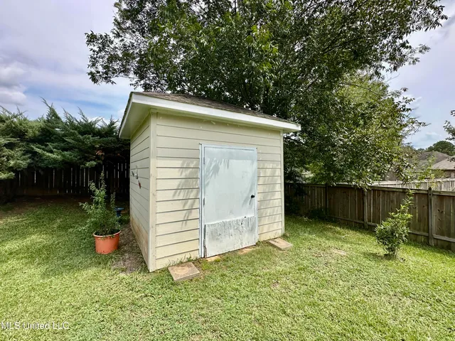 $430,000 | 105 Glen Auburn Drive, Clinton, MS 39056