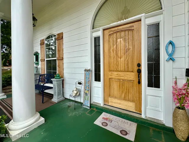 $430,000 | 105 Glen Auburn Drive, Clinton, MS 39056