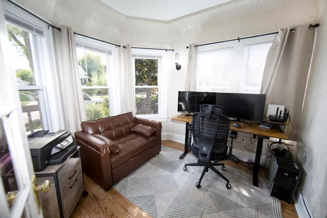 $375,000 | 122 East Norwich Street, Milwaukee, WI 53207