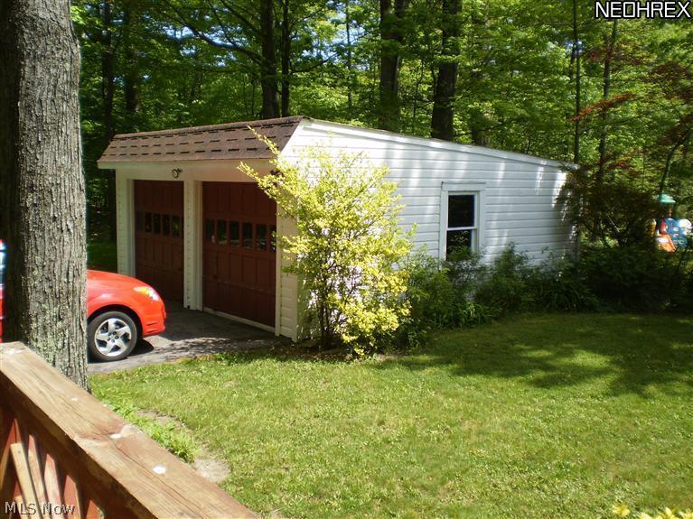 3499 Randolph Road Cleveland, OH 44121 - Photo 3 of 25