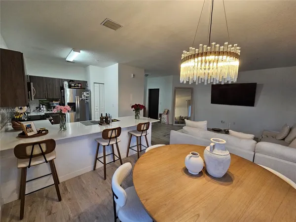 $2,700 | 15520 Southwest 136th Street, Unit 106, Miami, FL 33196