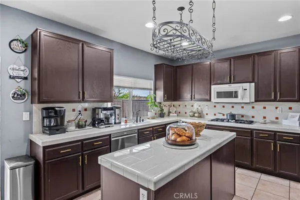 $585,000 | 12940 Blair Street, Victorville, CA 92392